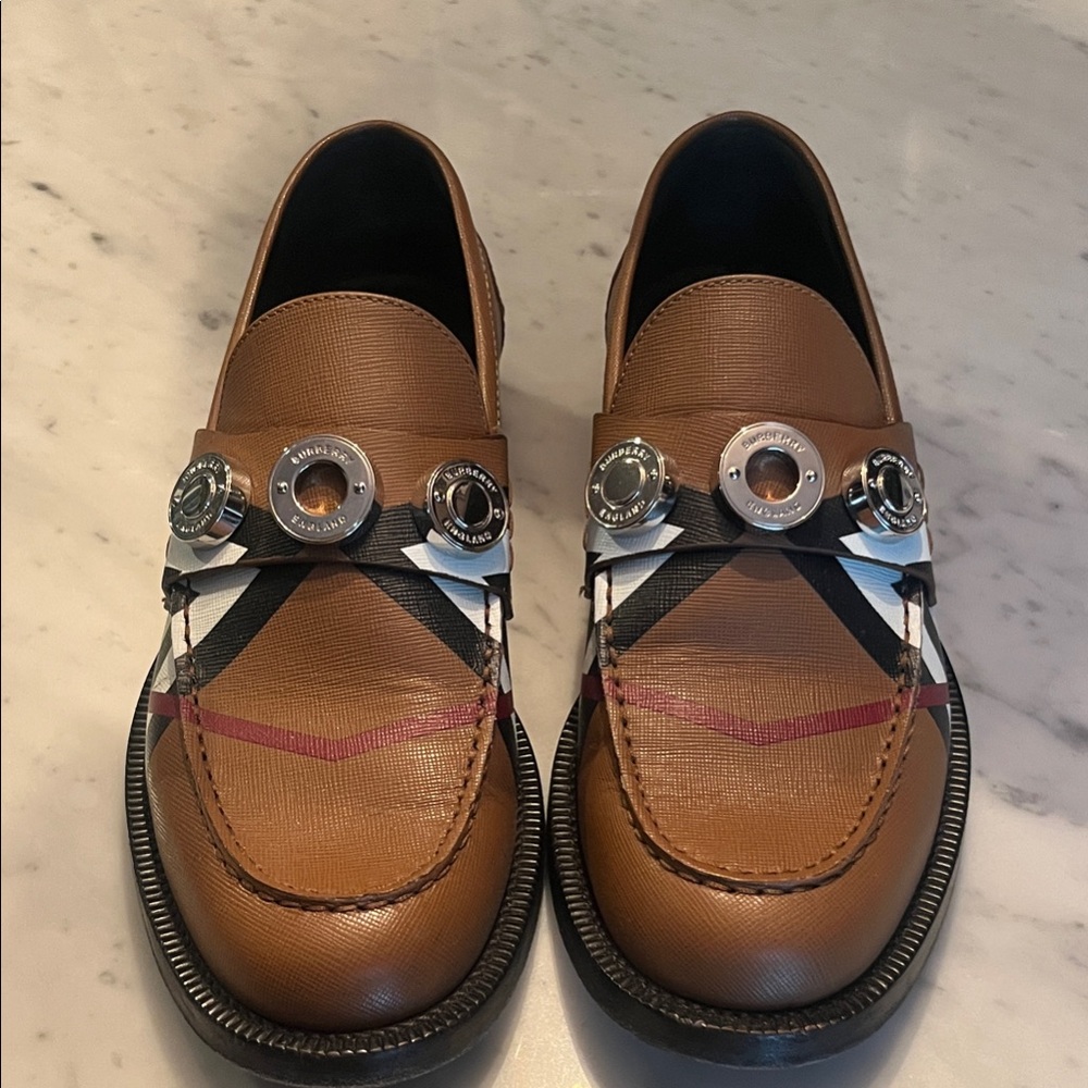 Burberry Tan Leather Loafers with Silver Accents